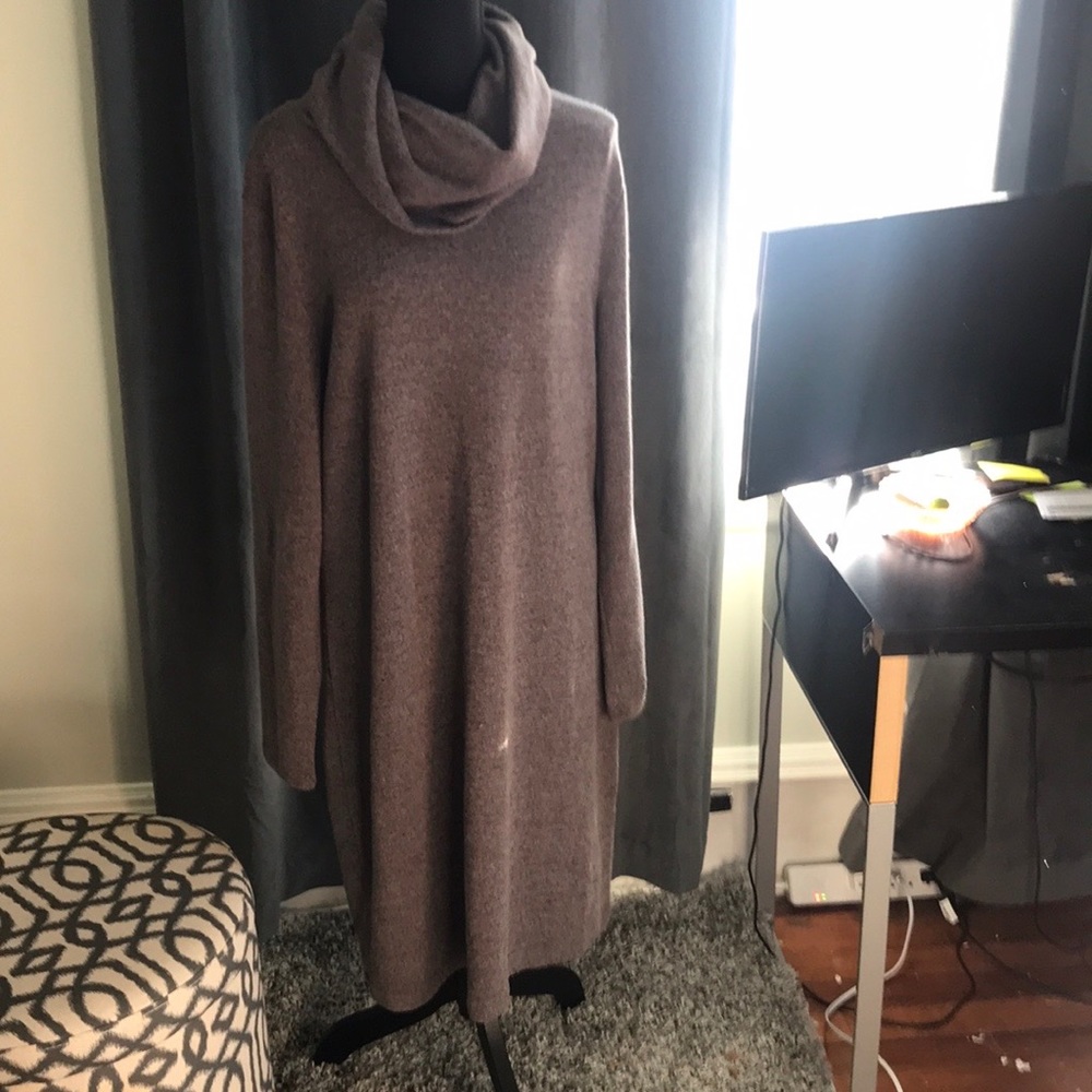 Banana Republic knit dress